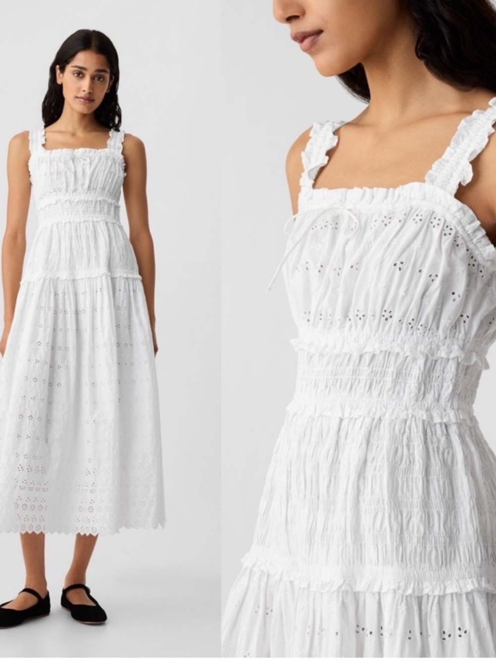Gap x DOEN Women’s White Eyelet Dress